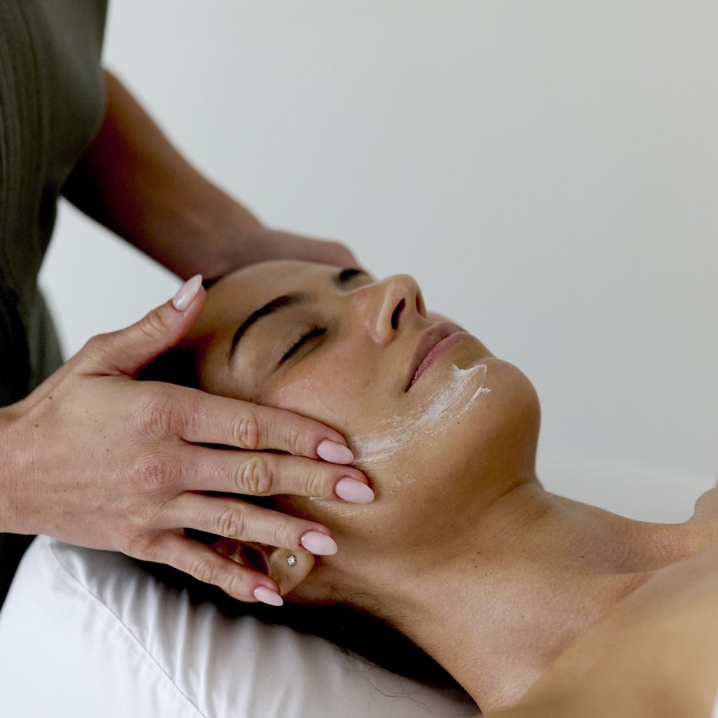 The eau spa experience: facial analysis